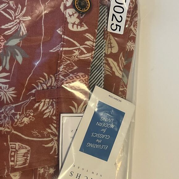 NWT Jachs NY Classic Khaki Twill Hawaii Print Bleecker Shorts - 32" Waist - Picture 7 of 8